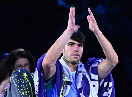 Alcaraz cierra el año a 4.820 puntos de Sinner y a 905 de Zverev