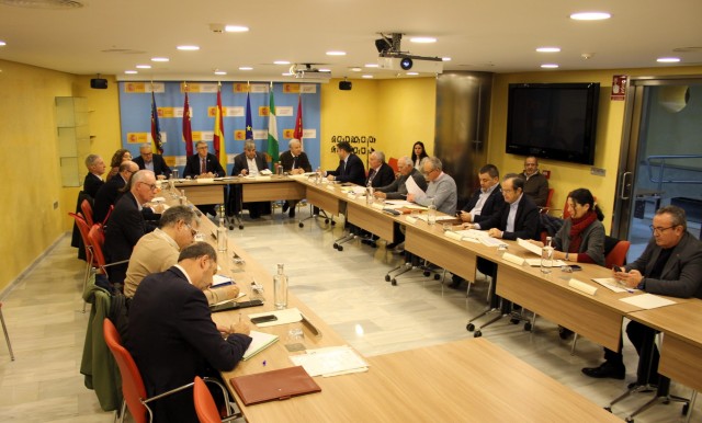 La CHS constituye la Comisión Permanente de la Sequía y propone reducir el agua al regadío