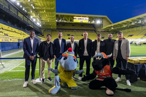 El Villarreal se adentra en la Cerámica Experience