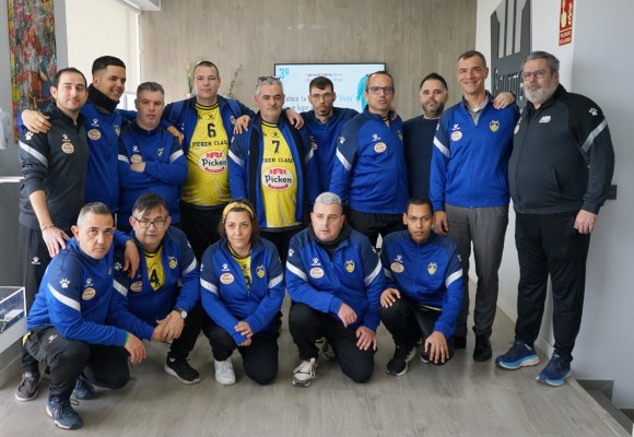 Gourmet recibe al primer equipo inclusivo del CB Picken Claret
