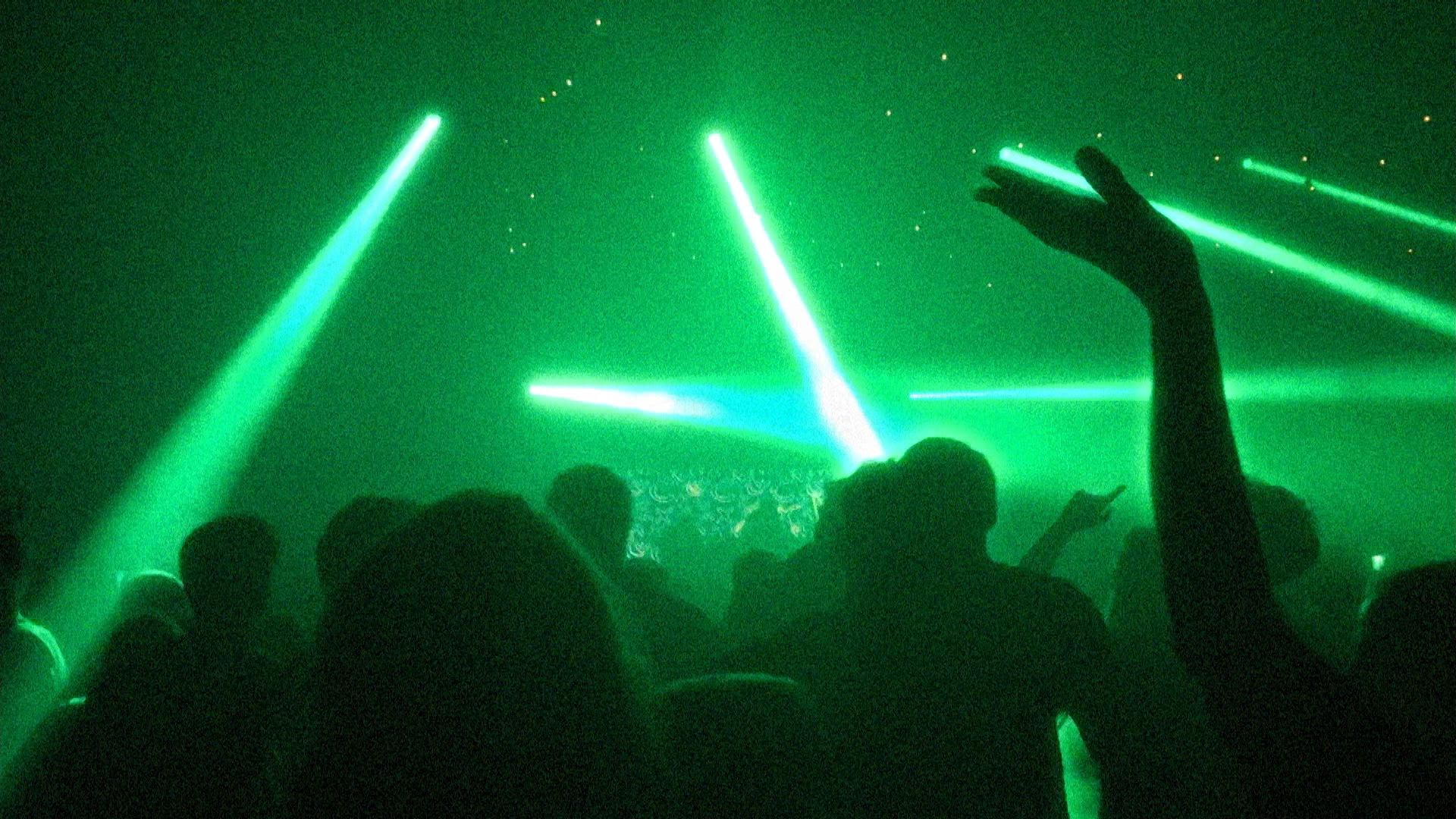 El 'clubbing' más allá de la noche: la valenciana Malva Soler retrata vidas marcadas por el techno