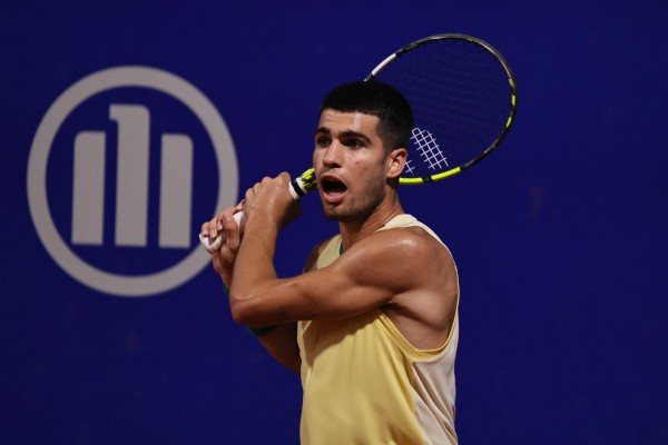 Sin final en Buenos Aires: Alcaraz, lejos de su mejor nivel, cae ante el chileno Jarry en semis