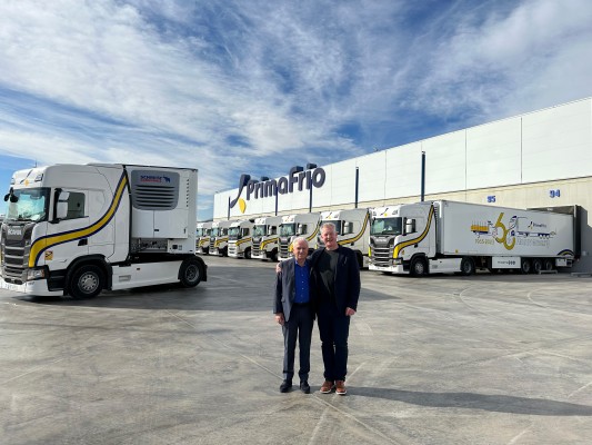 Primafrio potencia su flota con la adquisición de otros 200 semirremolques frigoríficos