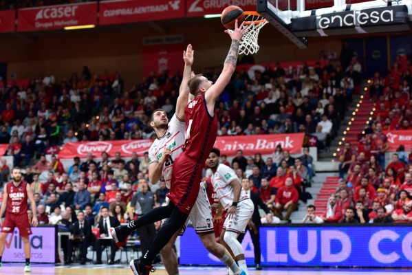 El UCAM CB, liderado por Todorovic y con un Radovic histórico, llega quinto y lanzado a la Copa