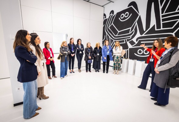 La Cátedra de Cultura Empresarial y Biohub visibilizan a las mujeres en la ciencia