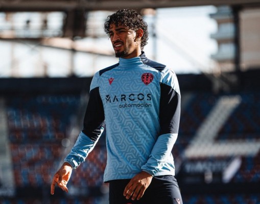 Fabrício ya se entrena con el Levante
