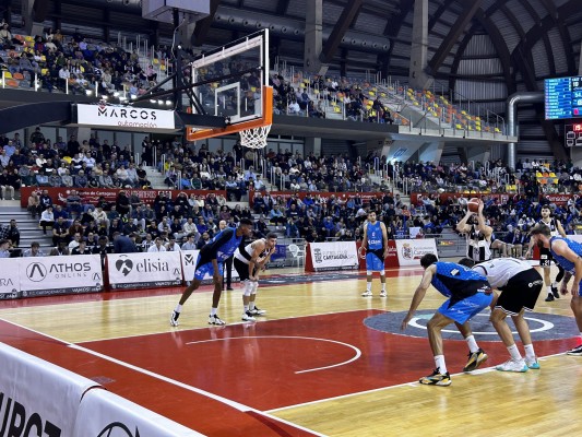 El Odilo Cartagena cede el liderato de la LEB Plata ante el Sant Antoni de Ibiza al caer por 65-66 