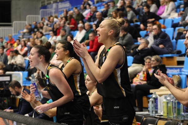El Jairis gana en Lugo por 75-80 y se sitúa a un triunfo del octavo puesto