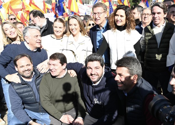 Miles de personas claman contra la amnistía en Madrid y Miras lamenta 