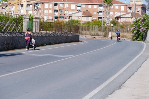 La acera que unirá Algezares y Santo Ángel tendrá 320 metros y cuesta 116.000 euros 
