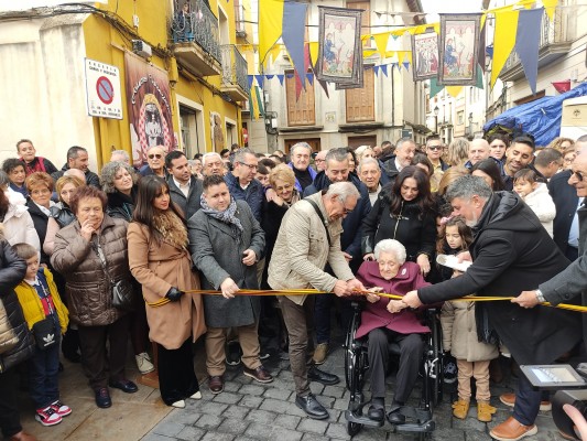 Muro arranca la seua tradicional Fireta de Sant Antoni amb sol i

una variada oferta d’oci i cultural