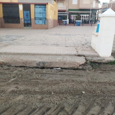 Los Nietos alza la voz ante el deterioro de sus playas: 