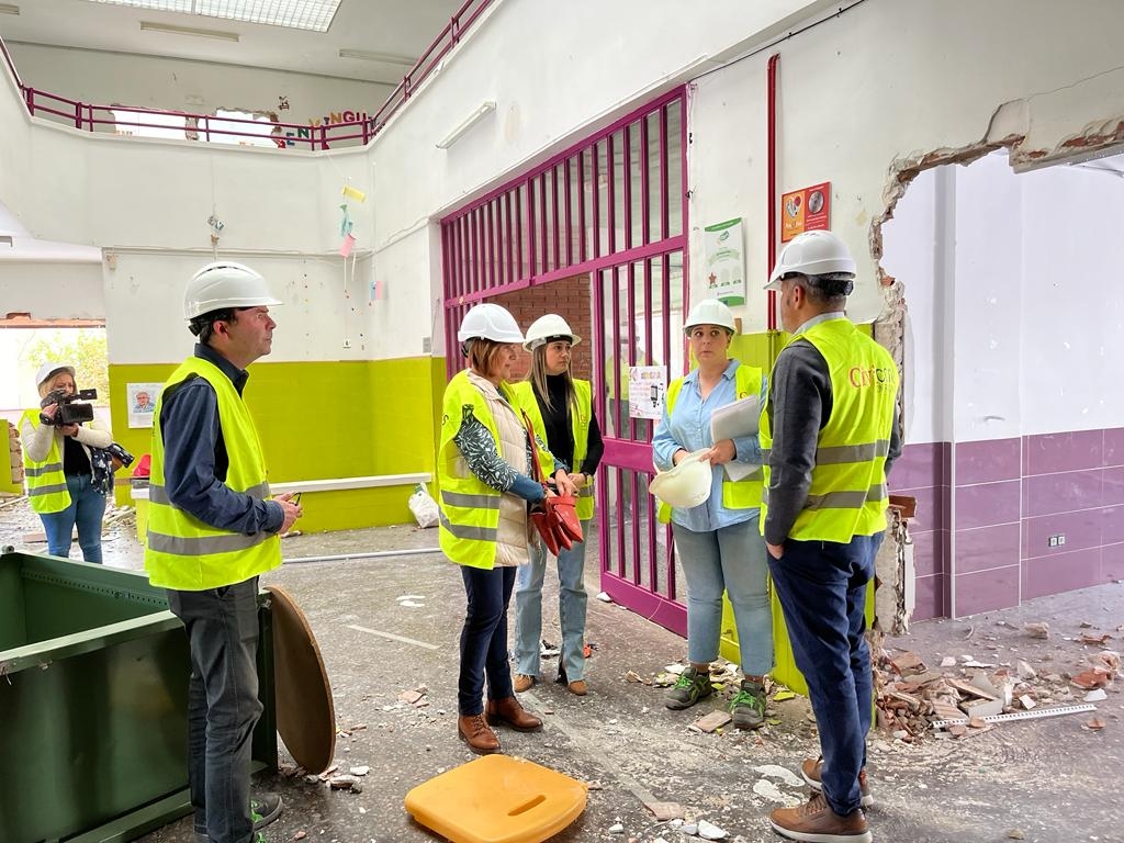 La Vall d'Uixó inicia el derribo del Rosario Pérez: las obras de construcción empezarán en un mes