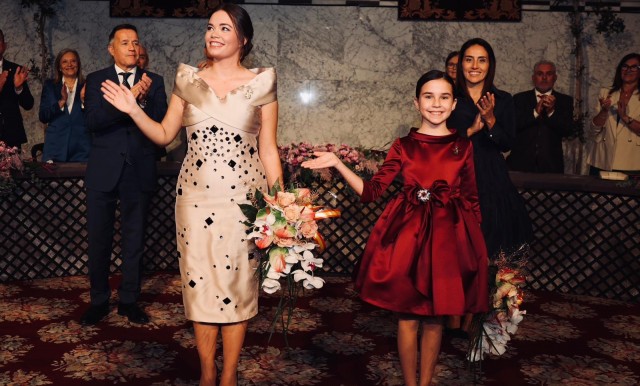 Claudia Sabater Llopis y Valeria Cuadros Marco, proclamadas reinas falleras de Burriana 2025