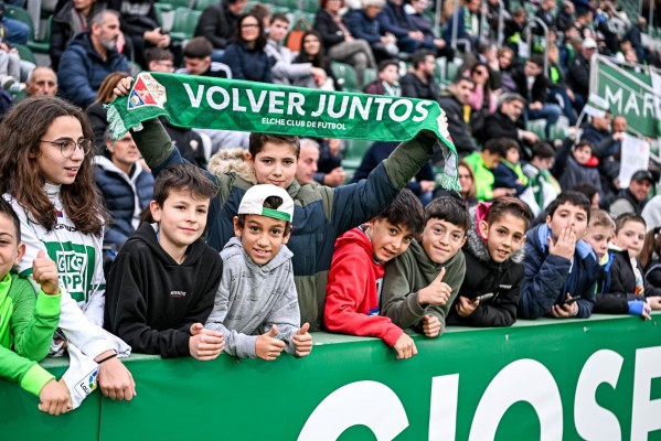 Día de fiesta y solidaridad en el Martínez Valero
