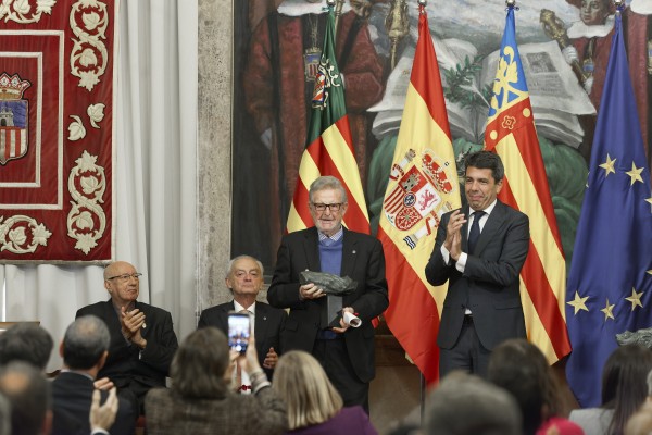 Mazón: 