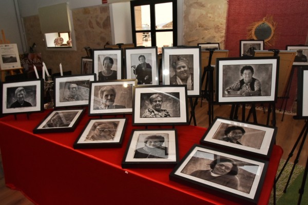 Un viaje fotográfico por las Tierras Altas de Lorca a través de la mirada de sus mayores: muestra en la Casa del Artesano