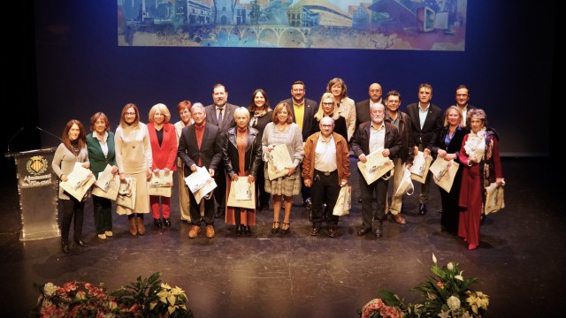 Vila-real premia el talent i esforç d'estudiants i docents amb motiu del Dia de la Ciutat Educadora