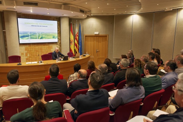 El azulejo necesita invertir hasta 81.000 millones en 27 años para adaptarse a la transición 