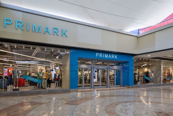 Primark abre en Lorca una macrotienda tras una inversión de 6 millones de euros

