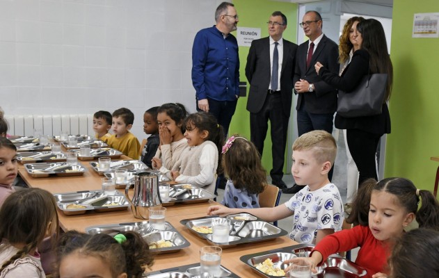 El CEIP Pintor Pedro Flores de Puente Tocinos presume de su recién estrenado comedor escolar