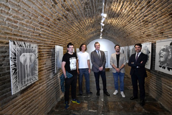 Las bóvedas del Almudí abren sus puertas al talento emergente en Murcia con obras de Magius, Zapata y Lara 