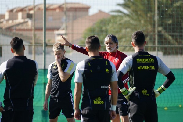 El Murcia inicia la era Pablo Alfaro recibiendo al Castilla de Raúl en la Primera RFEF