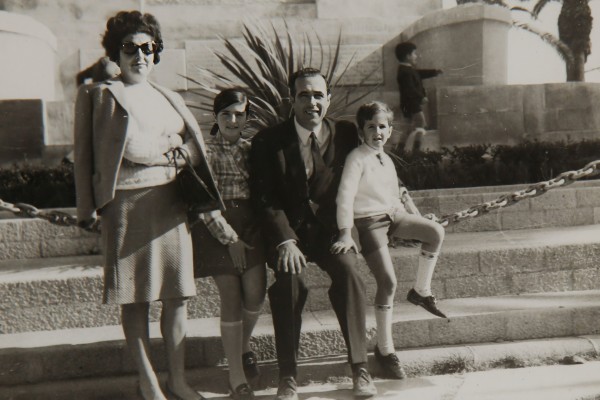 ¿Tú también tienes una foto en Héroes de Cavite? Una muestra reúne imágenes tomadas en el monumento de Cartagena