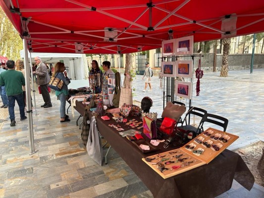 El Paseo Alfonso X El Sabio de Murcia exhibe el talento de los emprendedores murcianos