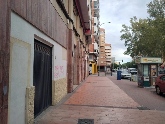 Un 'mega' Híper Asia ocupará los 3.000 m2 del antiguo Mercadona del Barrio de San Antón de Murcia