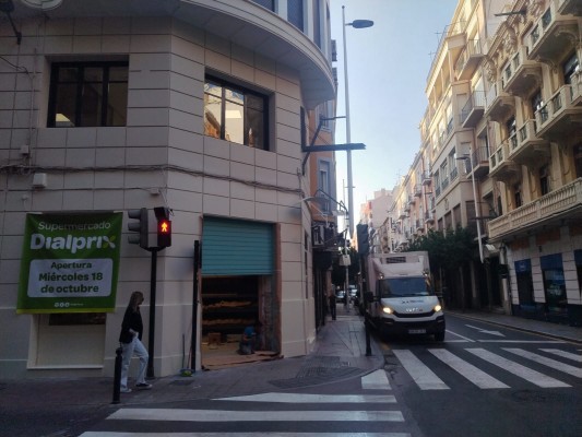 Los supermercados de cercanía toman carrerilla en Murcia: Dialprix abre en la calle de Correos