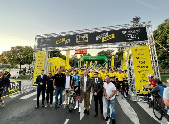 Luis León Sánchez es homenajeado en L' Étape Madrid by Tour de France 