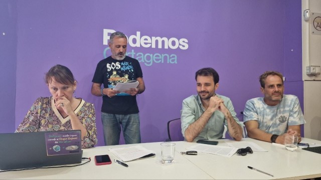 Podemos se reúne con sus militantes en Cartagena: 