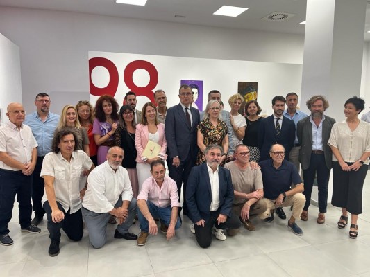 Retrato a una generación: así ven una veintena de artistas a los escritores del 98 