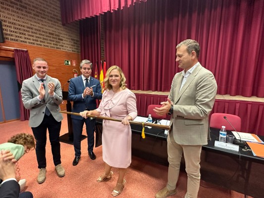 María del Mar García es la nueva presidenta de la Junta Municipal de Corvera