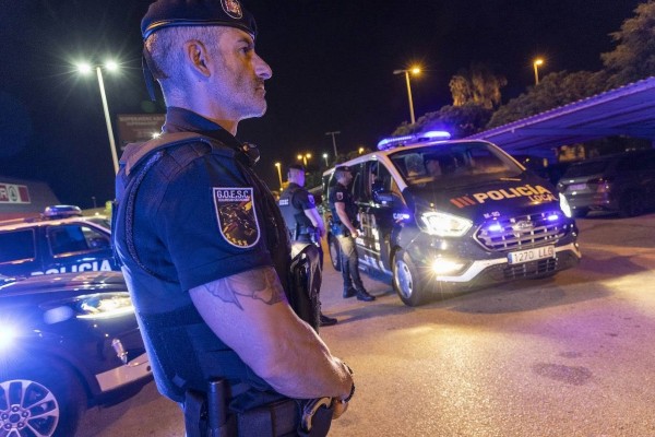Drones, el grupo GOESC, atestados y patrullas de seguridad evitan cerca de 300 botellones en Cartagena este verano