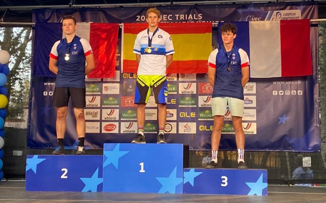 El cartagenero Dani Cegarra suma en Eslovaquia el título europeo júnior de trial bici al del Mundial