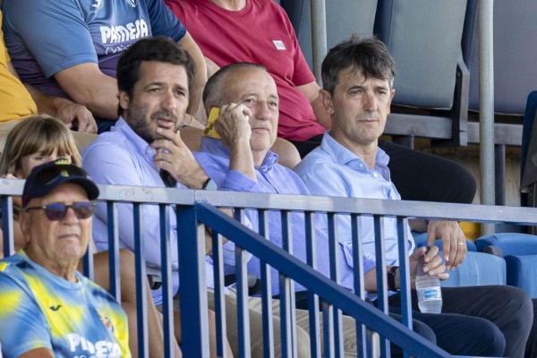 Pacheta mantiene la marcada línea nacional en el banquillo del Villarreal
