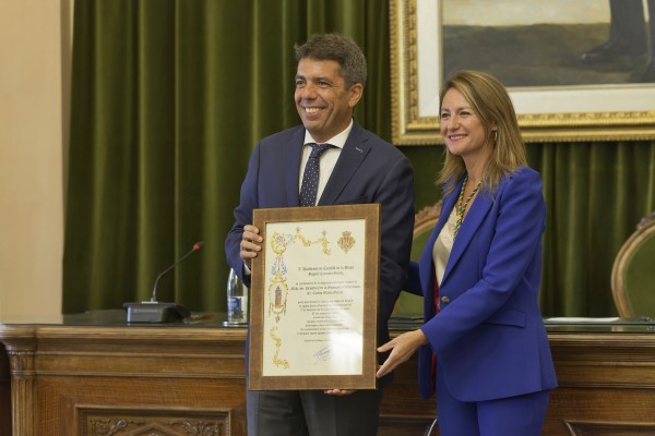El Consell celebra por primera vez un pleno en el palacio municipal por el 772 aniversario de Castelló