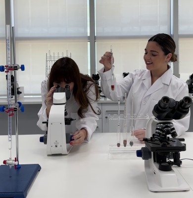 Por qué los grados sanitarios de FP son los más demandados por los estudiantes españoles