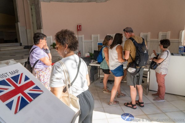 El turista internacional llega a Cartagena principalmente del Reino Unido y el nacional, desde Madrid