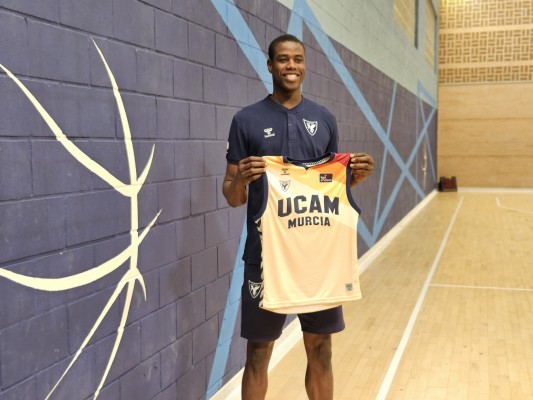 Diagne llega al UCAM CB para 