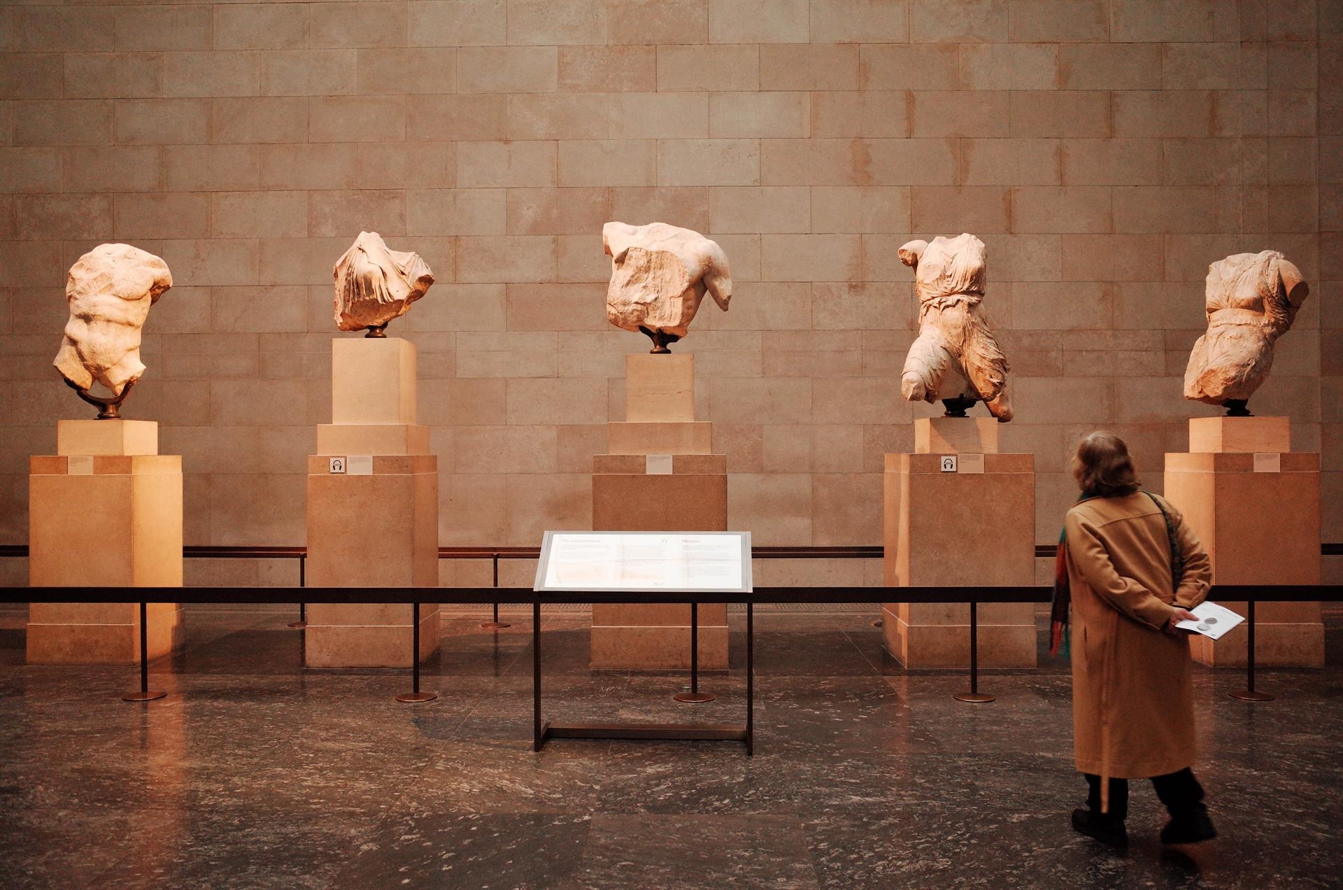 El Museo Británico investiga el robo de joyas griegas de su colección que se vendieron en eBay