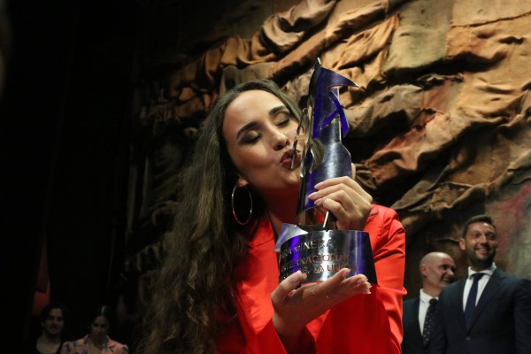 Rocío Luna conquista al público de La Unión y se alza con la ‘Lámpara Minera’ 
