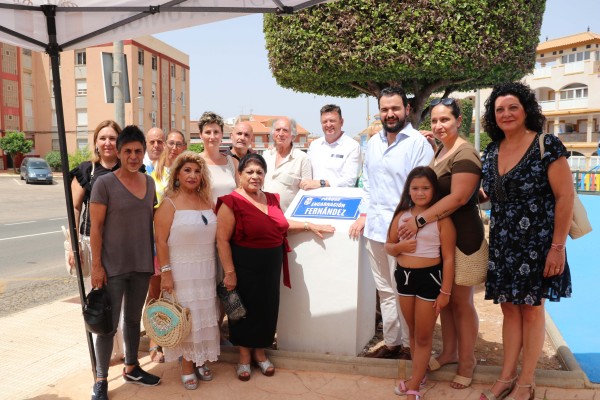 La Unión rinde homenaje a la cantaora Encarnación Fernández poniendo su nombre a un parque