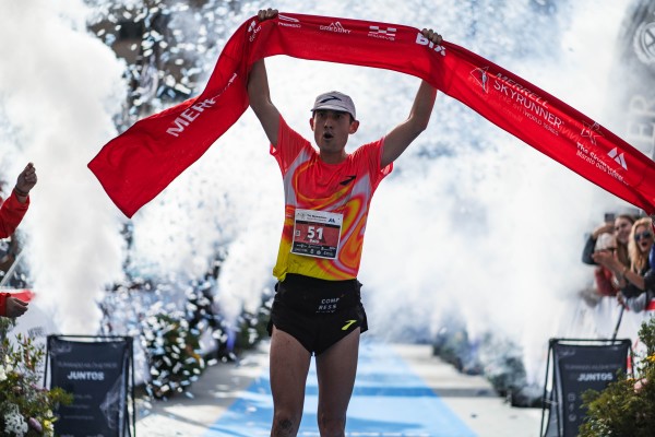  Roberto Delorenzi y Anastasia Rubtsova, victoria y récord en la Marató dels Dements