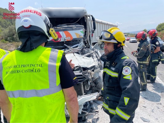 Jueves negro en las carreteras de Castellón: dos fallecidos y ocho heridos en varias colisiones