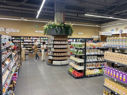 Herbolario Navarro abre en Nueva Condomina su segunda tienda en Murcia