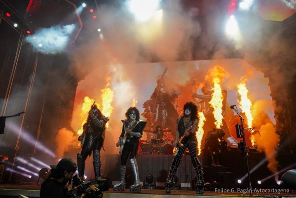 Kiss incendió Cartagena: apoteósico broche de oro del Rock Imperium