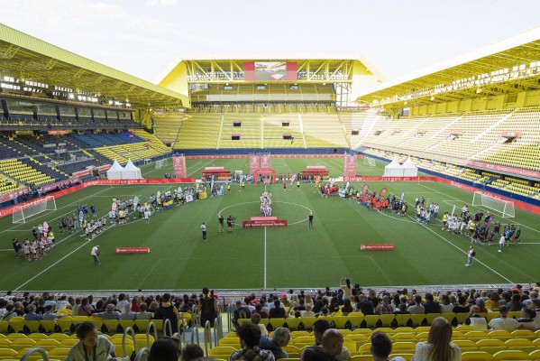 El Estadio de la Cerámica inaugura a lo grande el Torneo Nacional Geotiles LaLiga Promises